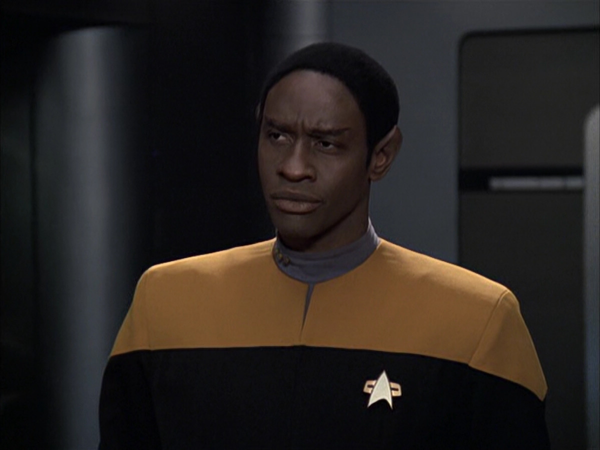 extant_StarTrek_VOY_6x16-Collective_02336.jpg