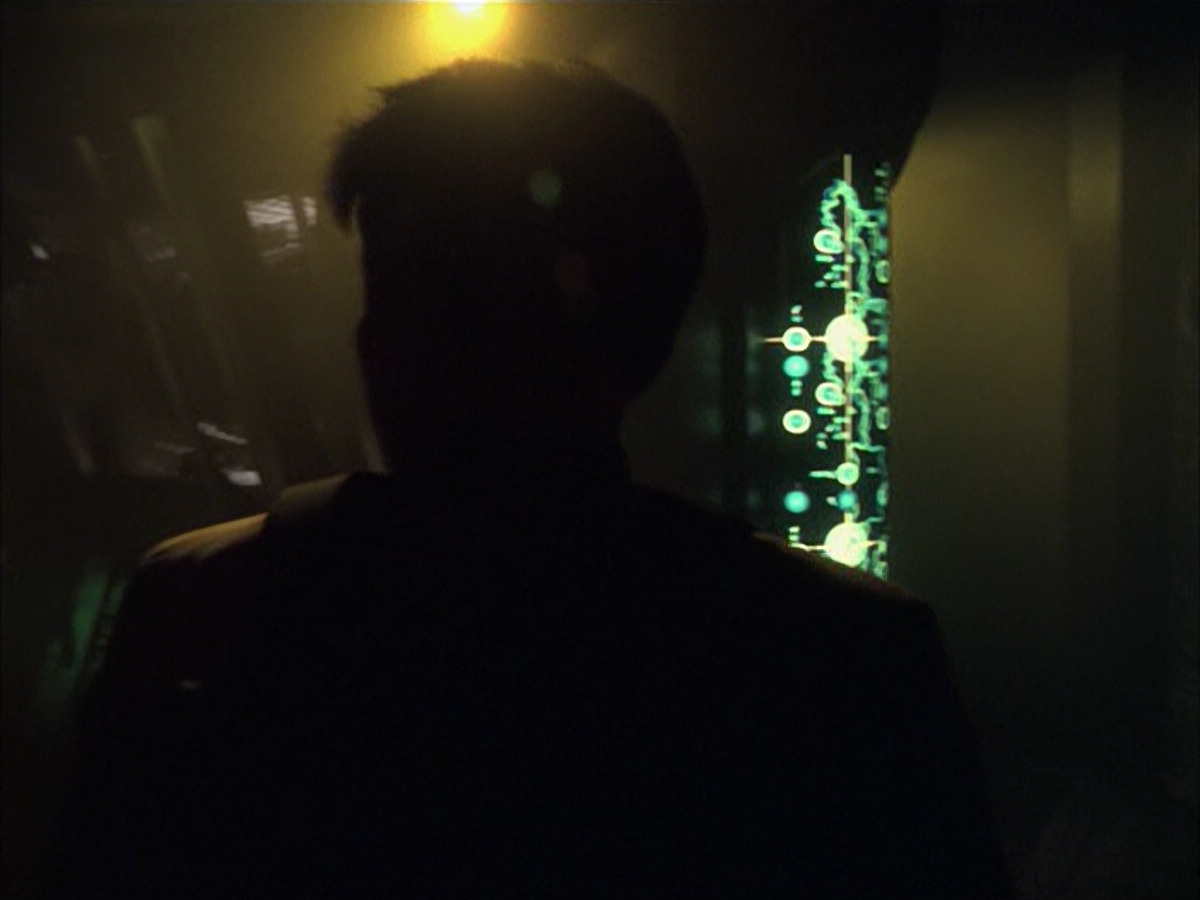 extant_StarTrek_VOY_6x16-Collective_02347.jpg