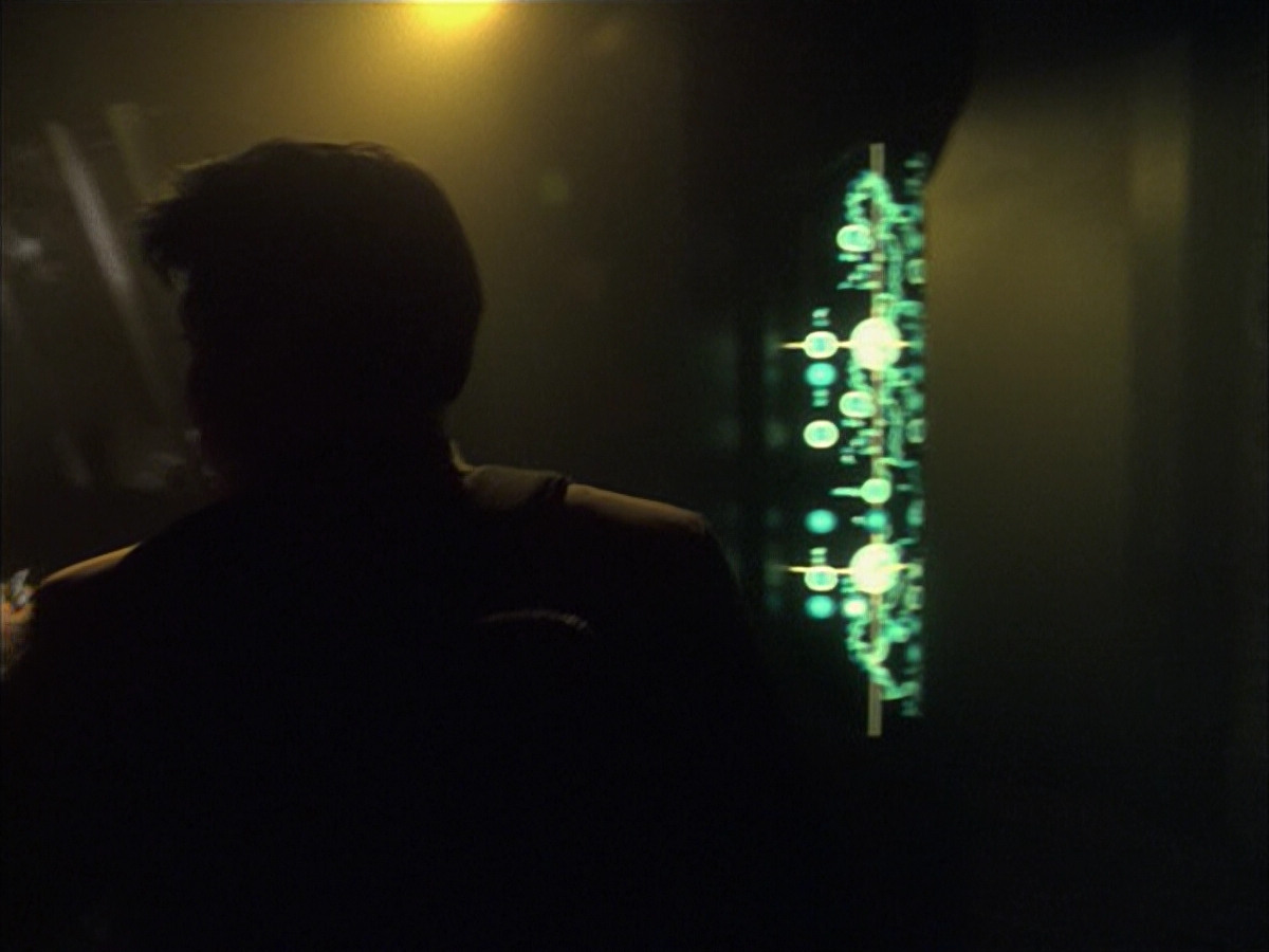 extant_StarTrek_VOY_6x16-Collective_02351.jpg