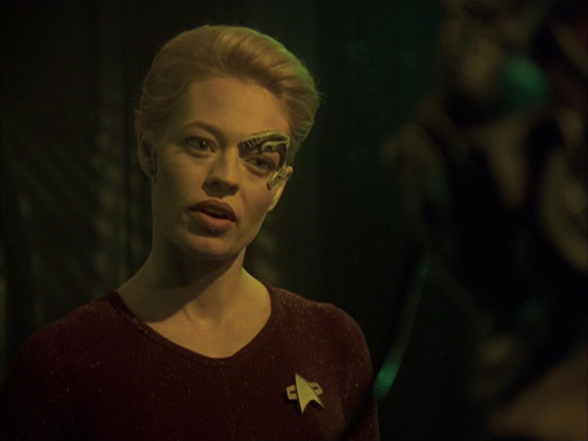 extant_StarTrek_VOY_6x16-Collective_02383.jpg