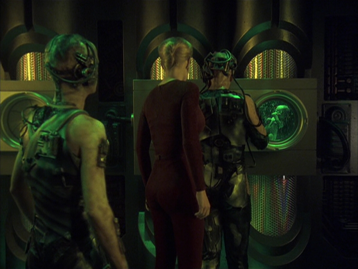 extant_StarTrek_VOY_6x16-Collective_02459.jpg