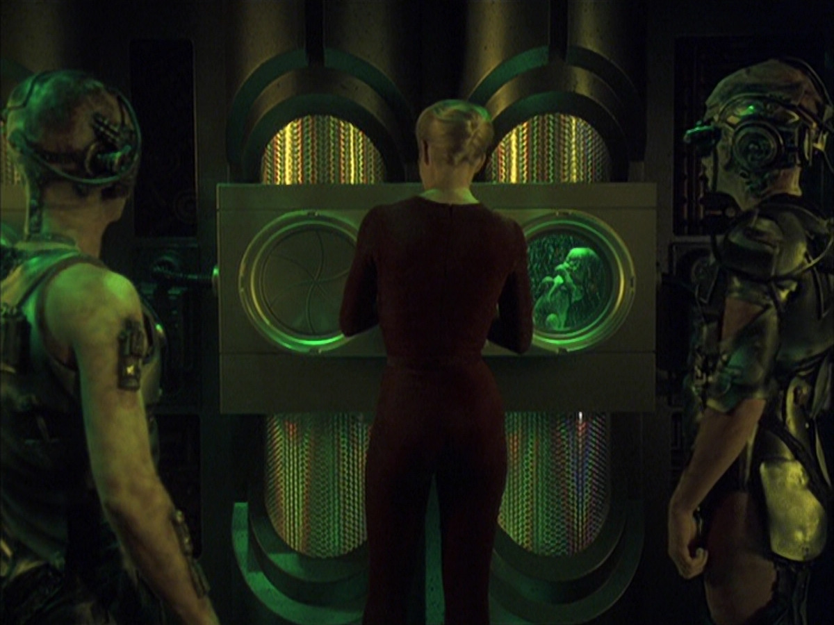 extant_StarTrek_VOY_6x16-Collective_02491.jpg