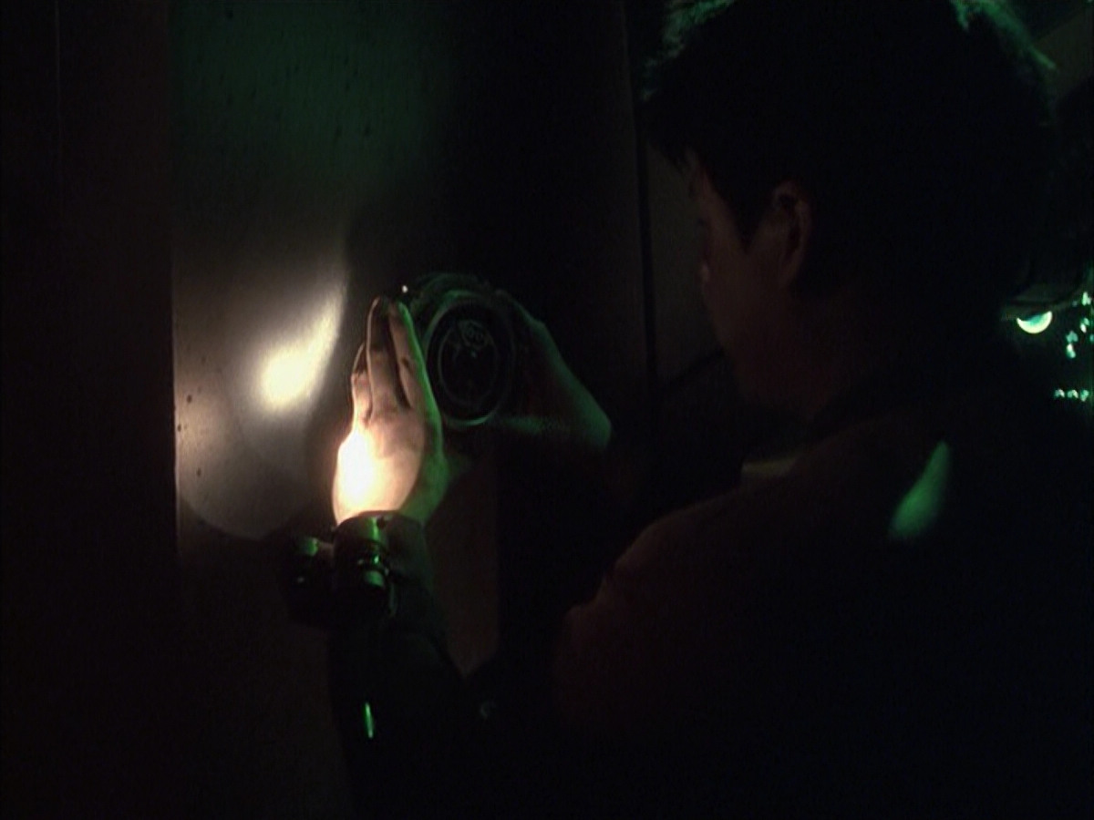 extant_StarTrek_VOY_6x16-Collective_02614.jpg