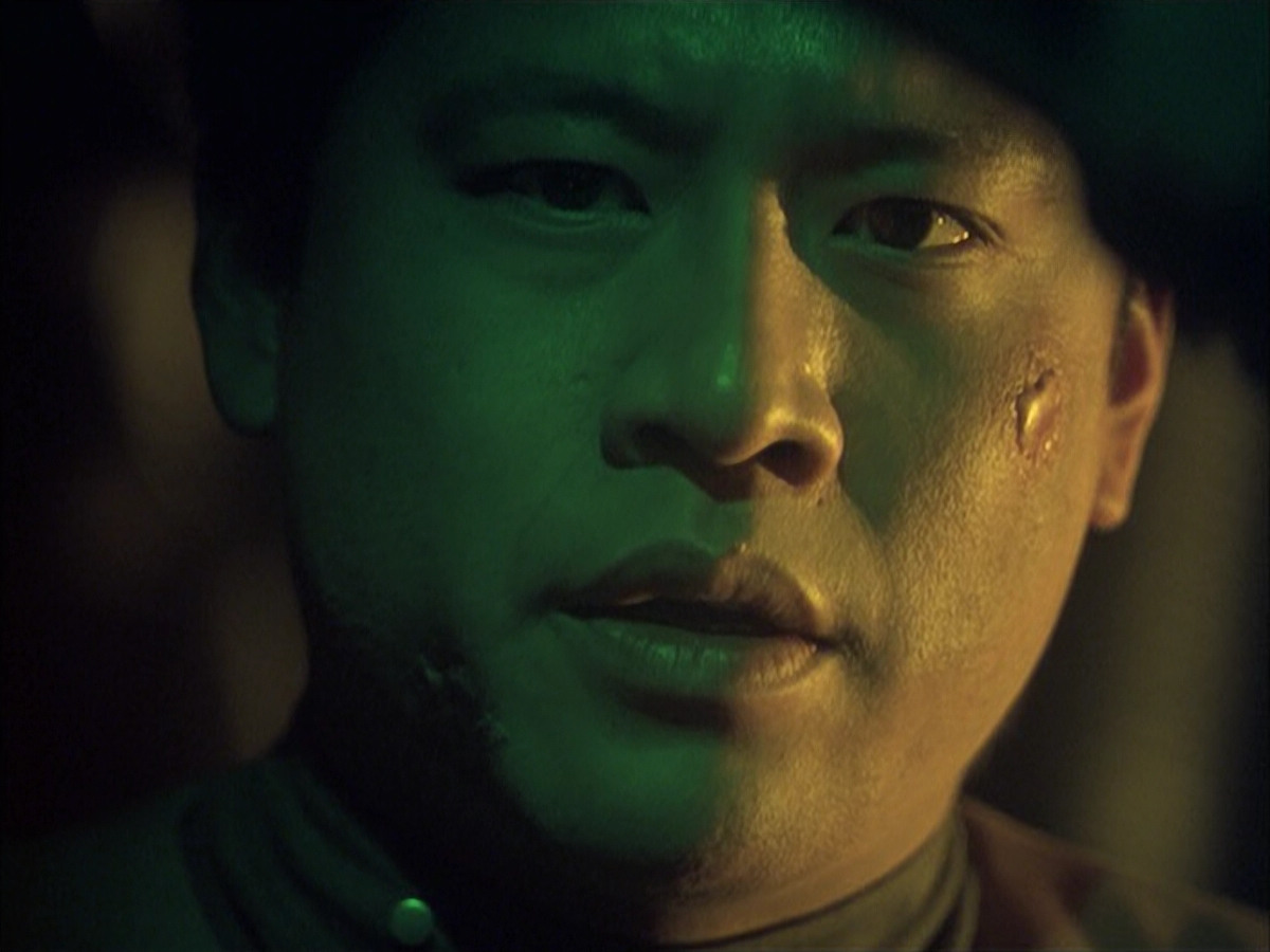 extant_StarTrek_VOY_6x16-Collective_02668.jpg