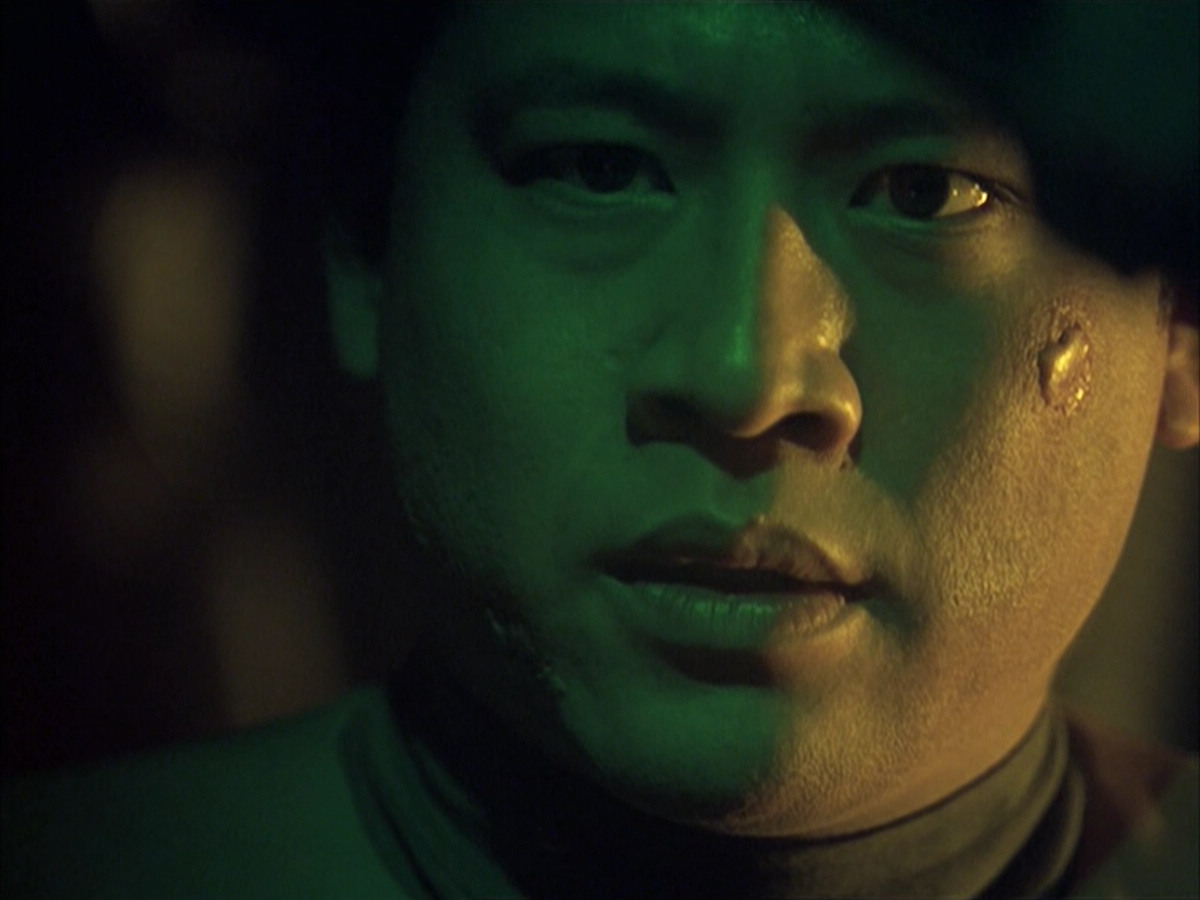 extant_StarTrek_VOY_6x16-Collective_02682.jpg