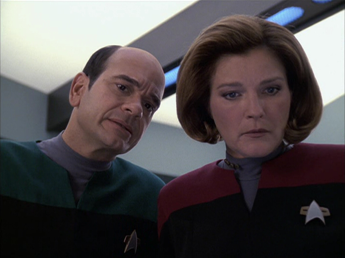 extant_StarTrek_VOY_6x16-Collective_02715.jpg