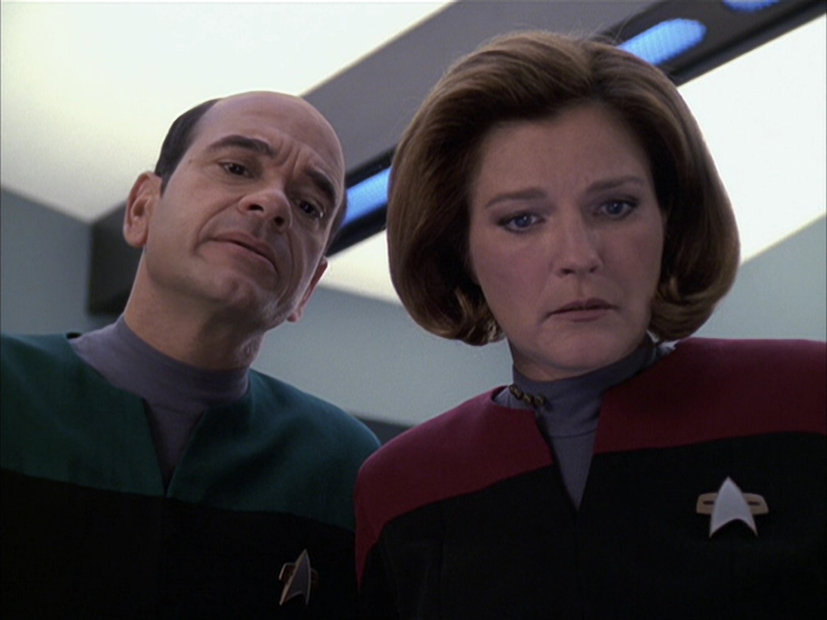extant_StarTrek_VOY_6x16-Collective_02722.jpg