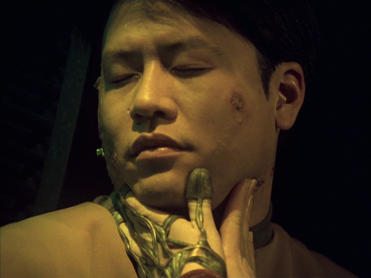 extant_StarTrek_VOY_6x16-Collective_02843.jpg