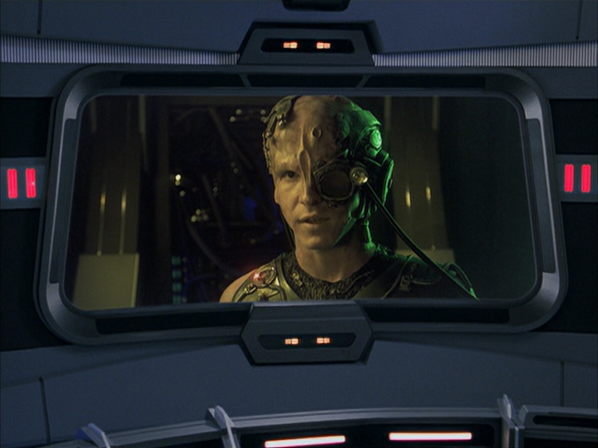extant_StarTrek_VOY_6x16-Collective_02893.jpg