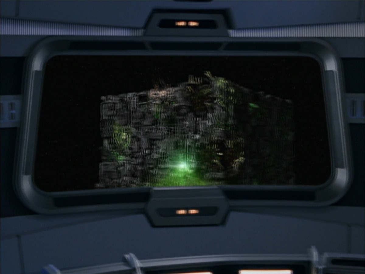 extant_StarTrek_VOY_6x16-Collective_02927.jpg