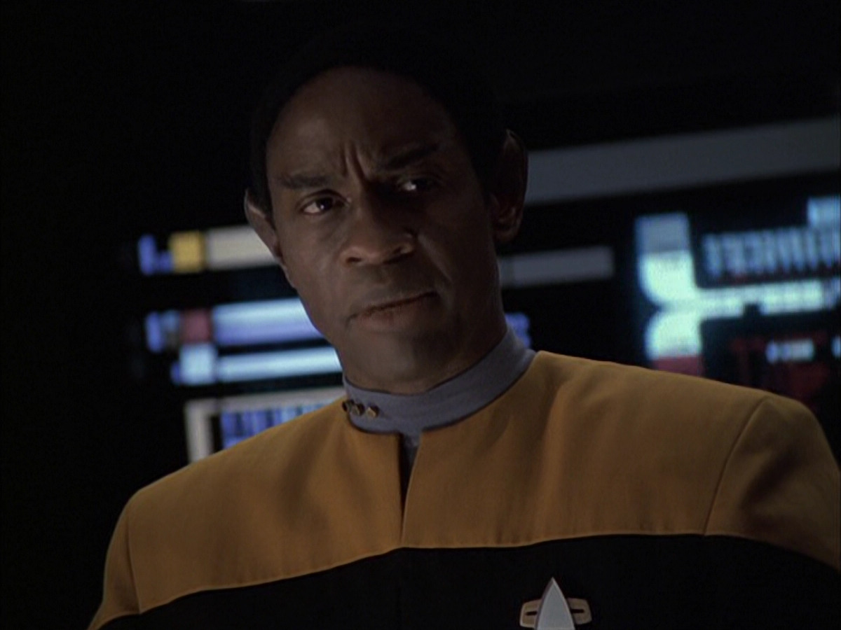 extant_StarTrek_VOY_6x16-Collective_03077.jpg