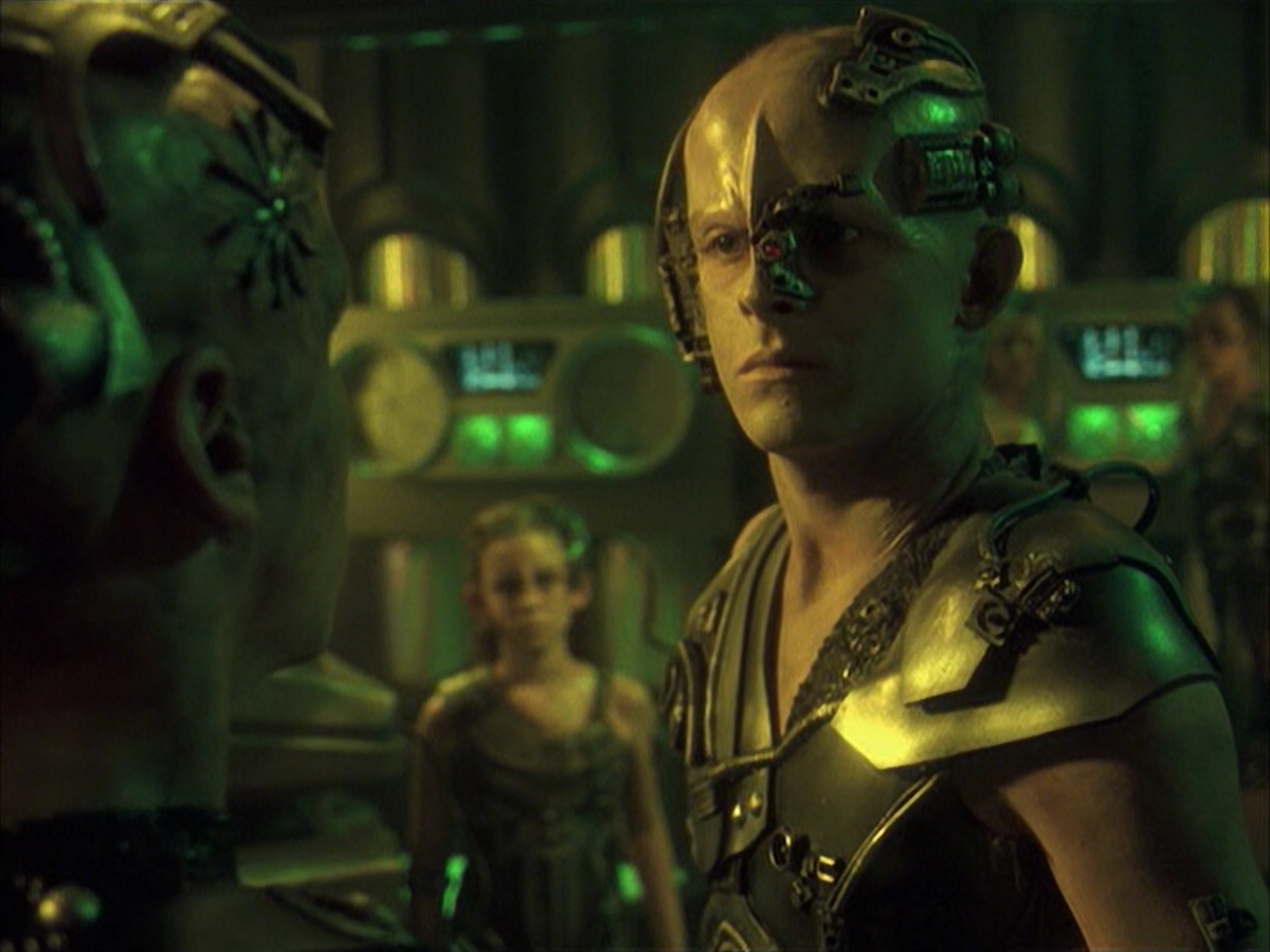 extant_StarTrek_VOY_6x16-Collective_03278.jpg