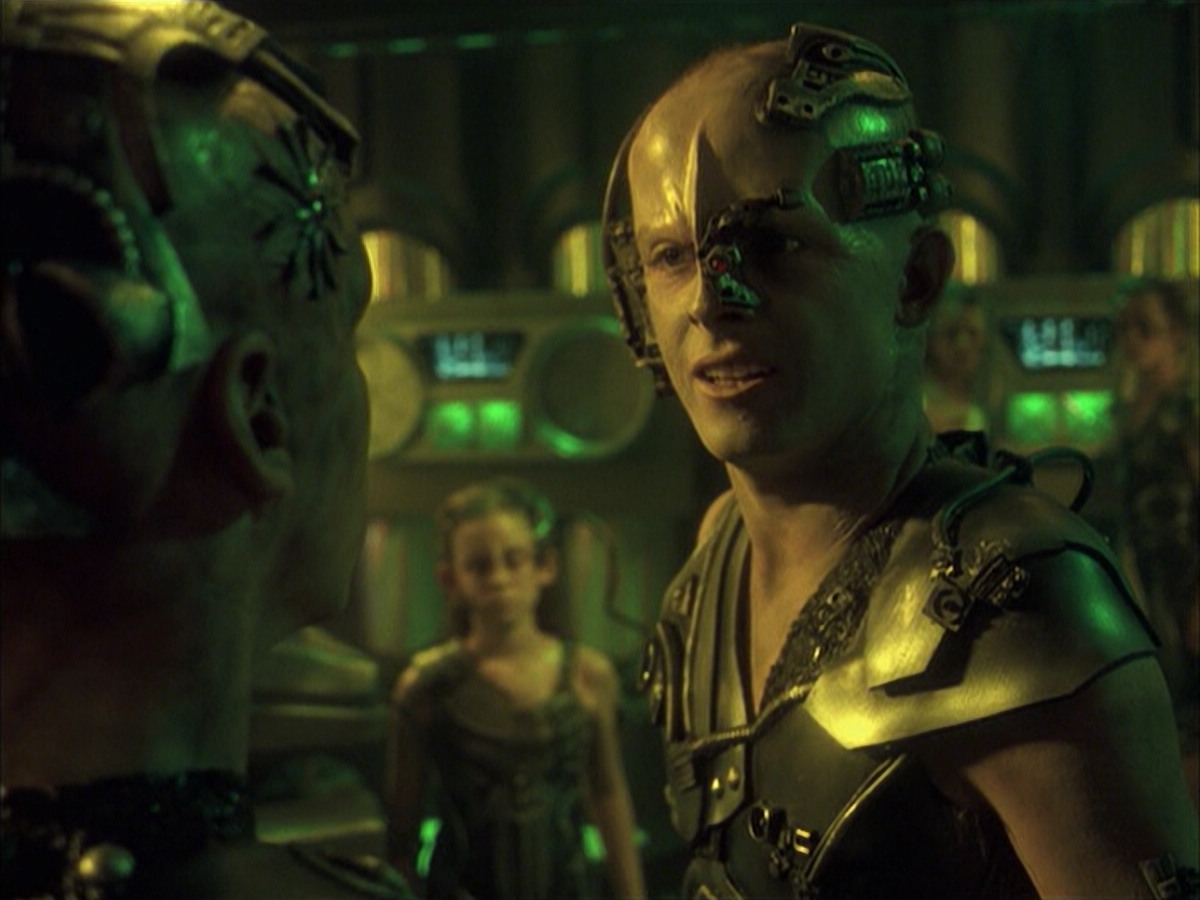 extant_StarTrek_VOY_6x16-Collective_03282.jpg