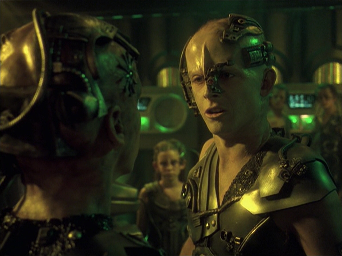 extant_StarTrek_VOY_6x16-Collective_03296.jpg