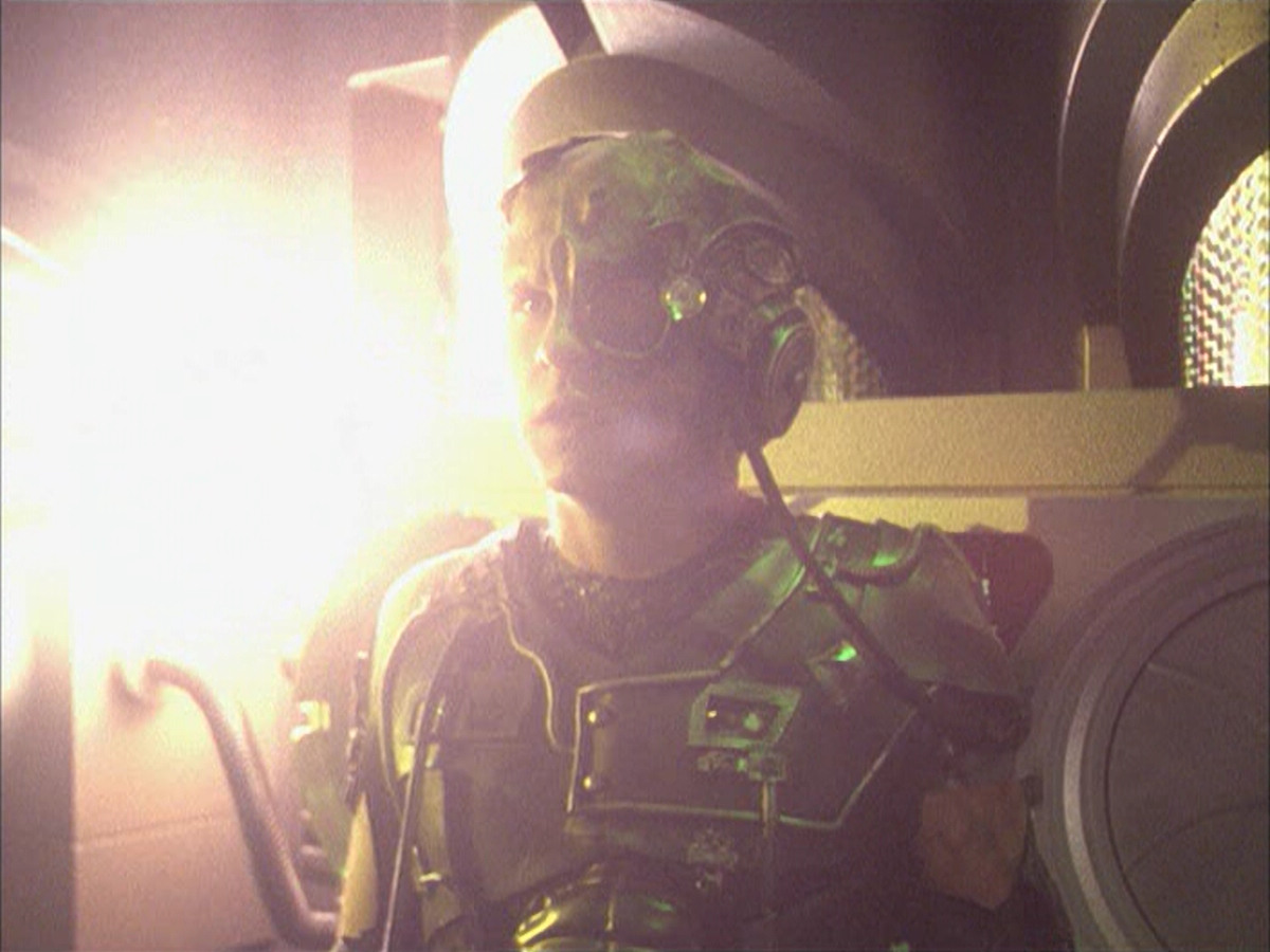 extant_StarTrek_VOY_6x16-Collective_03324.jpg