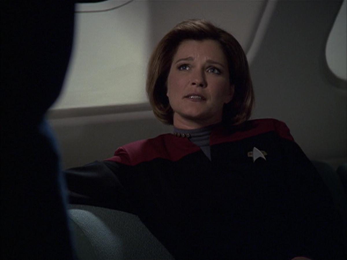 extant_StarTrek_VOY_6x16-Collective_03481.jpg