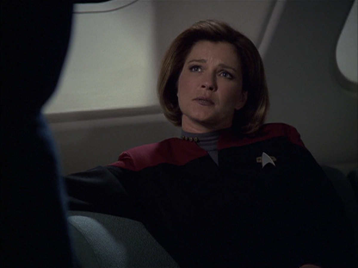 extant_StarTrek_VOY_6x16-Collective_03494.jpg