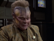 extant_StarTrek_VOY_6x16-Collective_00053.jpg