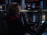 extant_StarTrek_VOY_6x16-Collective_00651.jpg