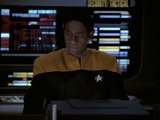extant_StarTrek_VOY_6x16-Collective_00652.jpg