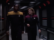 Filename=extant_StarTrek_VOY_6x16-Collective_01354.jpg
Filesize=145KiB
Dimensions=1200x900
Date added=Jan 02, 2020 extant_StarTrek_VOY_6x16-Collective_01354.jpg