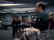 Filename=extant_StarTrek_VOY_6x16-Collective_01363.jpg
Filesize=196KiB
Dimensions=1200x900
Date added=Jan 02, 2020 extant_StarTrek_VOY_6x16-Collective_01363.jpg
