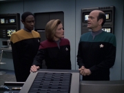Filename=extant_StarTrek_VOY_6x16-Collective_01383.jpg
Filesize=169KiB
Dimensions=1200x900
Date added=Jan 02, 2020 extant_StarTrek_VOY_6x16-Collective_01383.jpg