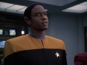 Filename=extant_StarTrek_VOY_6x16-Collective_01393.jpg
Filesize=145KiB
Dimensions=1200x900
Date added=Jan 02, 2020 extant_StarTrek_VOY_6x16-Collective_01393.jpg