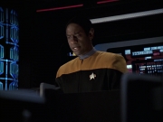 Filename=extant_StarTrek_VOY_6x16-Collective_01830.jpg
Filesize=147KiB
Dimensions=1200x900
Date added=Jan 02, 2020 extant_StarTrek_VOY_6x16-Collective_01830.jpg