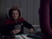 extant_StarTrek_VOY_6x16-Collective_02084.jpg