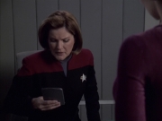 extant_StarTrek_VOY_6x16-Collective_02086.jpg