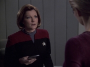 extant_StarTrek_VOY_6x16-Collective_02110.jpg