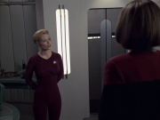 extant_StarTrek_VOY_6x16-Collective_02157.jpg