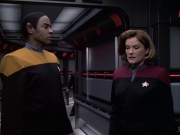 Filename=extant_StarTrek_VOY_6x16-Collective_02695.jpg
Filesize=161KiB
Dimensions=1200x900
Date added=Jan 02, 2020 extant_StarTrek_VOY_6x16-Collective_02695.jpg