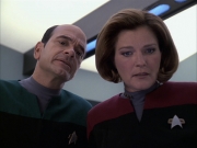 extant_StarTrek_VOY_6x16-Collective_02719.jpg