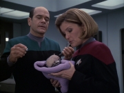 Filename=extant_StarTrek_VOY_6x16-Collective_02756.jpg
Filesize=165KiB
Dimensions=1200x900
Date added=Jan 02, 2020 extant_StarTrek_VOY_6x16-Collective_02756.jpg