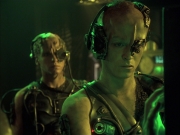 extant_StarTrek_VOY_6x16-Collective_03020.jpg