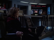 extant_StarTrek_VOY_6x16-Collective_03061.jpg