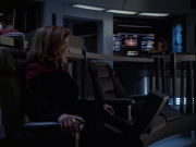 extant_StarTrek_VOY_6x16-Collective_03062.jpg