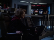 extant_StarTrek_VOY_6x16-Collective_03072.jpg