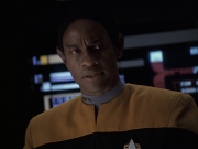 extant_StarTrek_VOY_6x16-Collective_03078.jpg