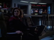 extant_StarTrek_VOY_6x16-Collective_03082.jpg