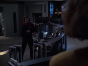 extant_StarTrek_VOY_6x16-Collective_03112.jpg