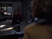 extant_StarTrek_VOY_6x16-Collective_03114.jpg