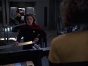 extant_StarTrek_VOY_6x16-Collective_03126.jpg