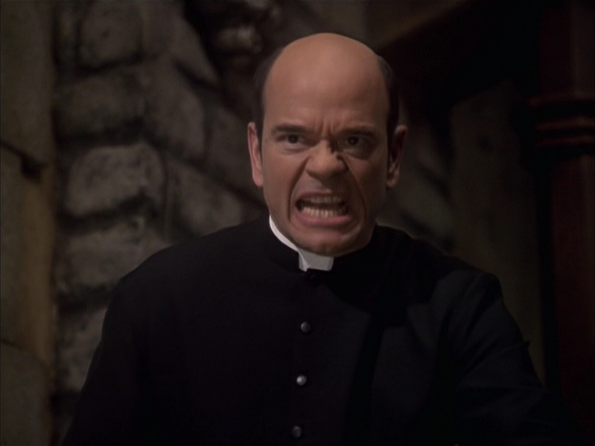 extant_StarTrek_VOY_6x17-SpiritFolk_01002.jpg