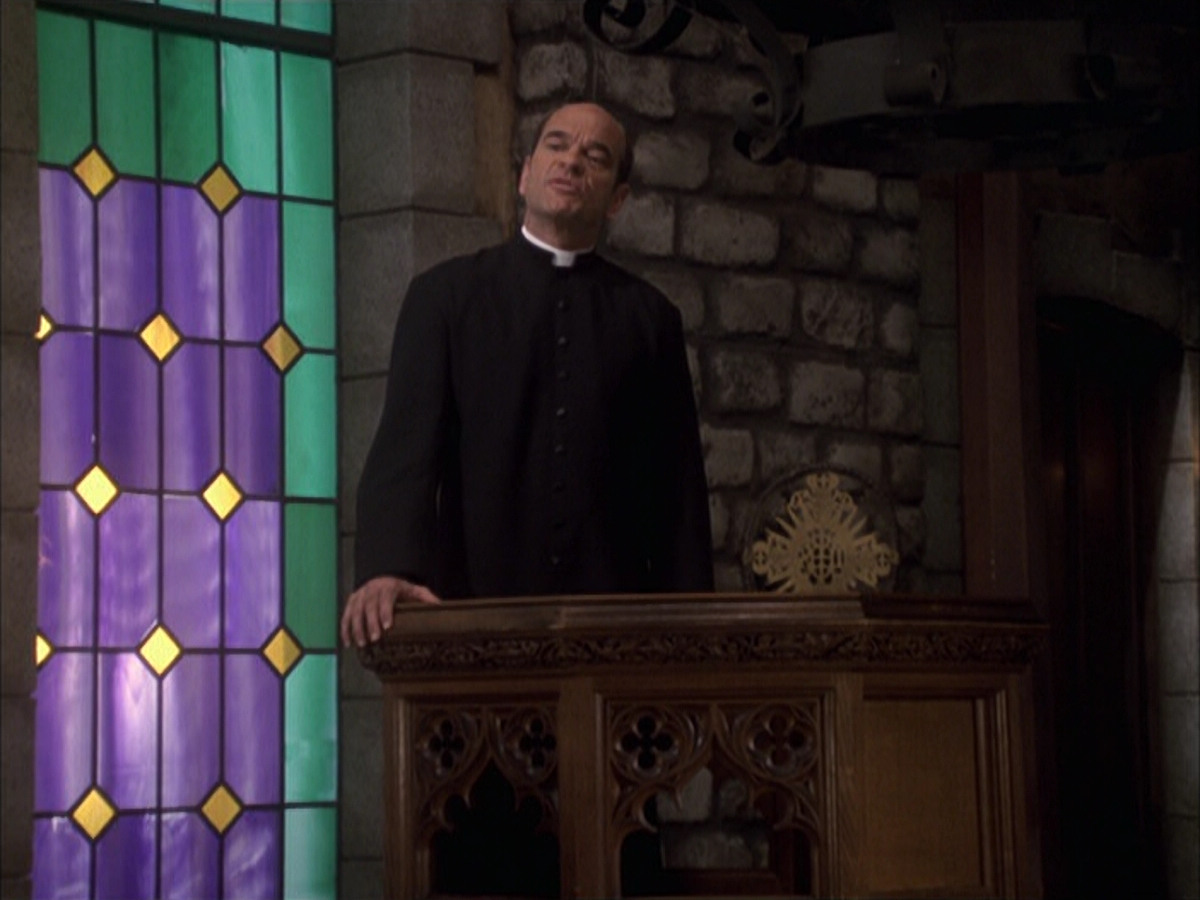extant_StarTrek_VOY_6x17-SpiritFolk_01128.jpg