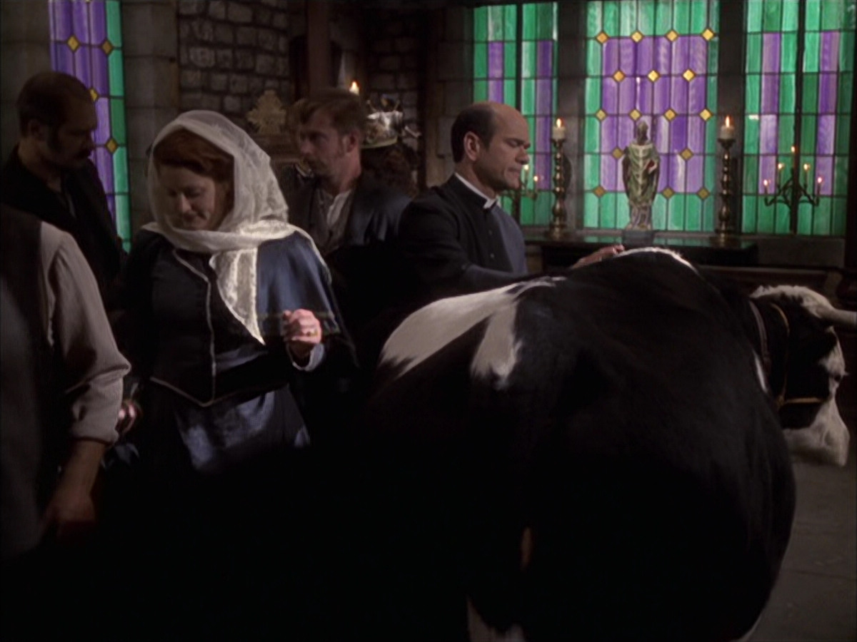 extant_StarTrek_VOY_6x17-SpiritFolk_01191.jpg