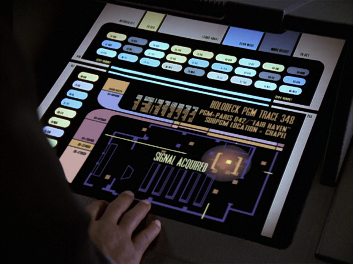 extant_StarTrek_VOY_6x17-SpiritFolk_03006.jpg