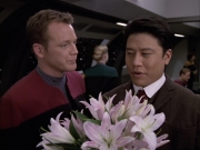 Filename=extant_StarTrek_VOY_6x17-SpiritFolk_00637.jpg
Filesize=162KiB
Dimensions=1200x900
Date added=Jan 02, 2020 extant_StarTrek_VOY_6x17-SpiritFolk_00637.jpg